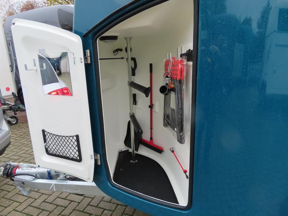 Böckmann Pferdeanhänger, Comfort, Flügeltür,100 km/h,Aluboden - Ремарке за коне: снимка 5 Böckmann Pferdeanhänger, Comfort, Flügeltür,100 km/h,Aluboden - Ремарке за коне: снимка 5