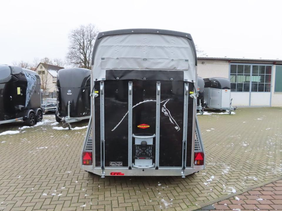 Ремарке за коне Böckmann Pferdeanhänger, NEU Comfort 23, Sattelkammer,ALUBODEN: снимка 16 Ремарке за коне Böckmann Pferdeanhänger, NEU Comfort 23, Sattelkammer,ALUBODEN: снимка 16