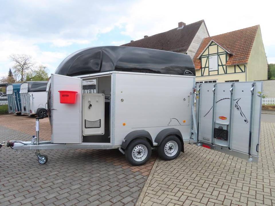 Böckmann Pferdeanhänger der neue Big Champion E, WCF, Sattelkam. - Ремарке за коне: снимка 1 Böckmann Pferdeanhänger der neue Big Champion E, WCF, Sattelkam. - Ремарке за коне: снимка 1