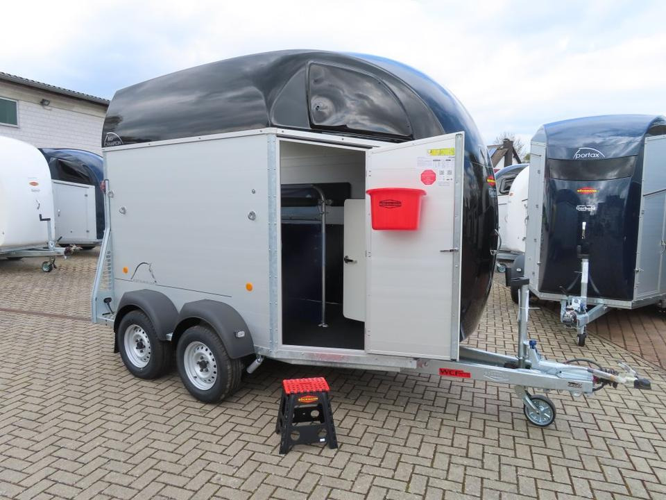 Böckmann Pferdeanhänger der neue Big Champion E, WCF, Sattelkam. - Ремарке за коне: снимка 2 Böckmann Pferdeanhänger der neue Big Champion E, WCF, Sattelkam. - Ремарке за коне: снимка 2