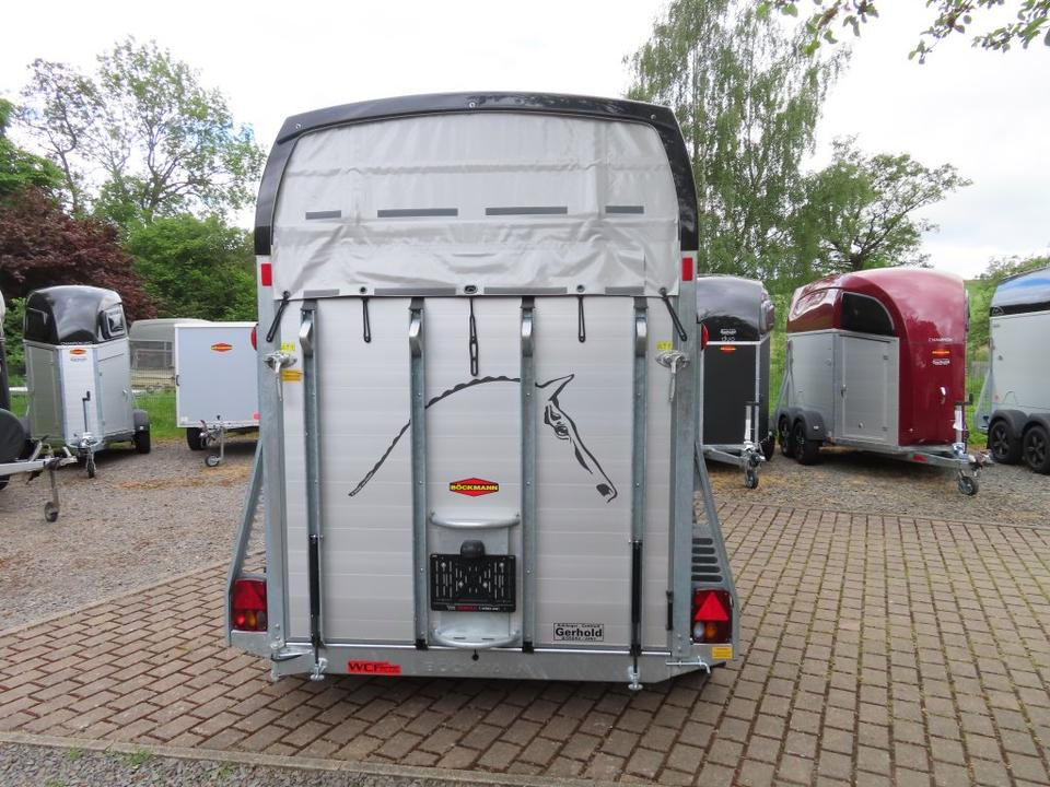 Böckmann, Pferdeanhänger, der neue Big Champion WCF 2022 - Ремарке за коне: снимка 5 Böckmann, Pferdeanhänger, der neue Big Champion WCF 2022 - Ремарке за коне: снимка 5