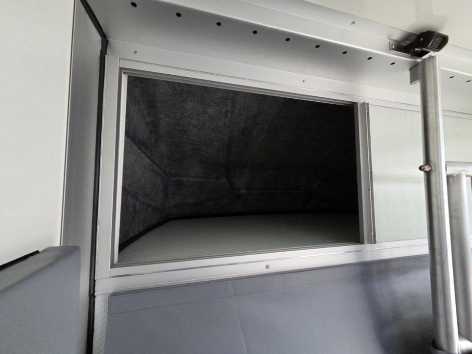 Камион за коне MSG Stablehopper Pferdetransporter Pferdeanhänger Böckmann: снимка 12 Камион за коне MSG Stablehopper Pferdetransporter Pferdeanhänger Böckmann: снимка 12