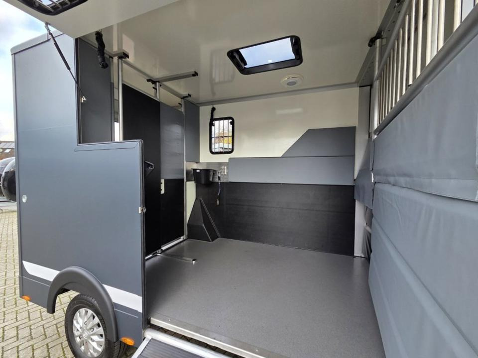 Камион за коне MSG Stablehopper Pferdetransporter Pferdeanhänger Böckmann: снимка 19 Камион за коне MSG Stablehopper Pferdetransporter Pferdeanhänger Böckmann: снимка 19