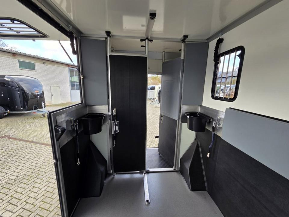 Камион за коне MSG Stablehopper Pferdetransporter Pferdeanhänger Böckmann: снимка 18 Камион за коне MSG Stablehopper Pferdetransporter Pferdeanhänger Böckmann: снимка 18