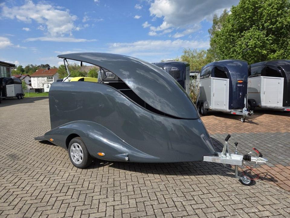 PKW Anhänger geschlossen Motorrad Mieten Leihen 1000kg 100km/h - Ремарке за мотор: снимка 5 PKW Anhänger geschlossen Motorrad Mieten Leihen 1000kg 100km/h - Ремарке за мотор: снимка 5