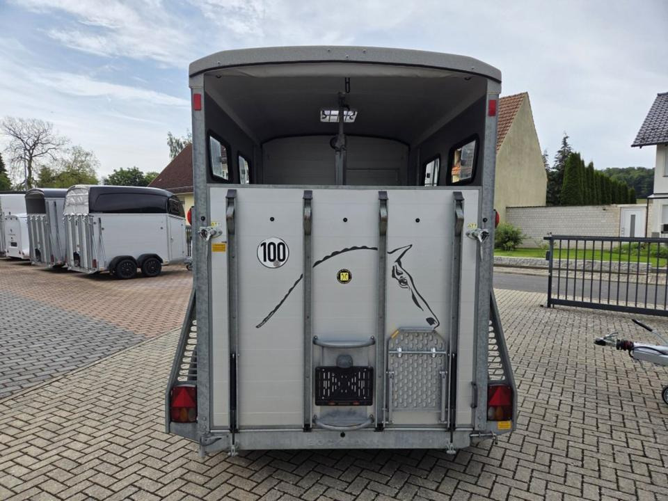 Pferdeanhänger Böckmann Portax L SR WCF 100km/h Flügeltür - Ремарке за коне: снимка 3 Pferdeanhänger Böckmann Portax L SR WCF 100km/h Flügeltür - Ремарке за коне: снимка 3