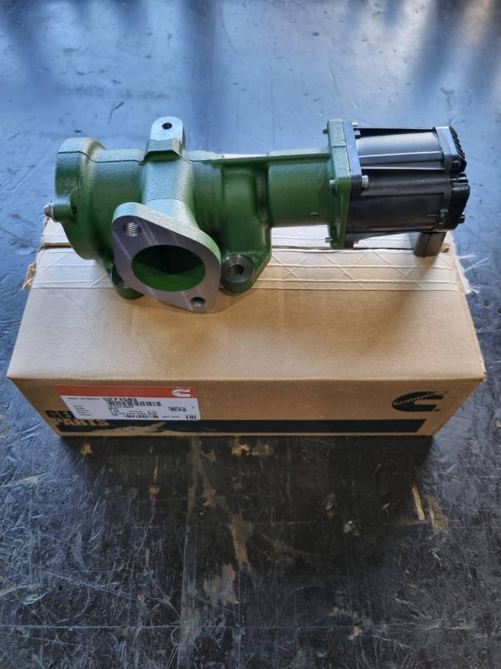 Cummins QSB 4.5 B4.5 QSB 6.7 B6.7 QSL9 L9 X12 X15 engine parts - Двигател и части за Багер: снимка 3 Cummins QSB 4.5 B4.5 QSB 6.7 B6.7 QSL9 L9 X12 X15 engine parts - Двигател и части за Багер: снимка 3