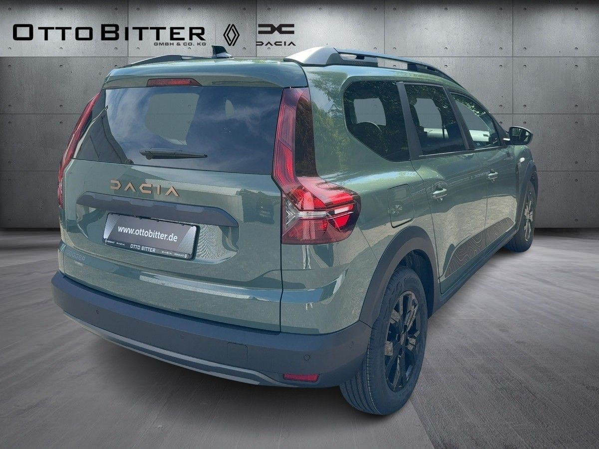 Dacia Jogger Extreme HYBRID140 5-Sitze CITY-PAKET/NAVI - Комби: снимка 4 Dacia Jogger Extreme HYBRID140 5-Sitze CITY-PAKET/NAVI - Комби: снимка 4