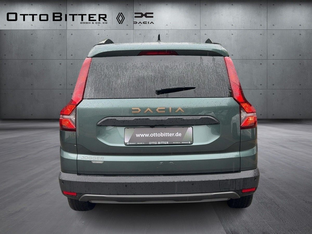 Dacia Jogger Extreme HYBRID140 5-Sitze CITY-PAKET/NAVI - Комби: снимка 3 Dacia Jogger Extreme HYBRID140 5-Sitze CITY-PAKET/NAVI - Комби: снимка 3