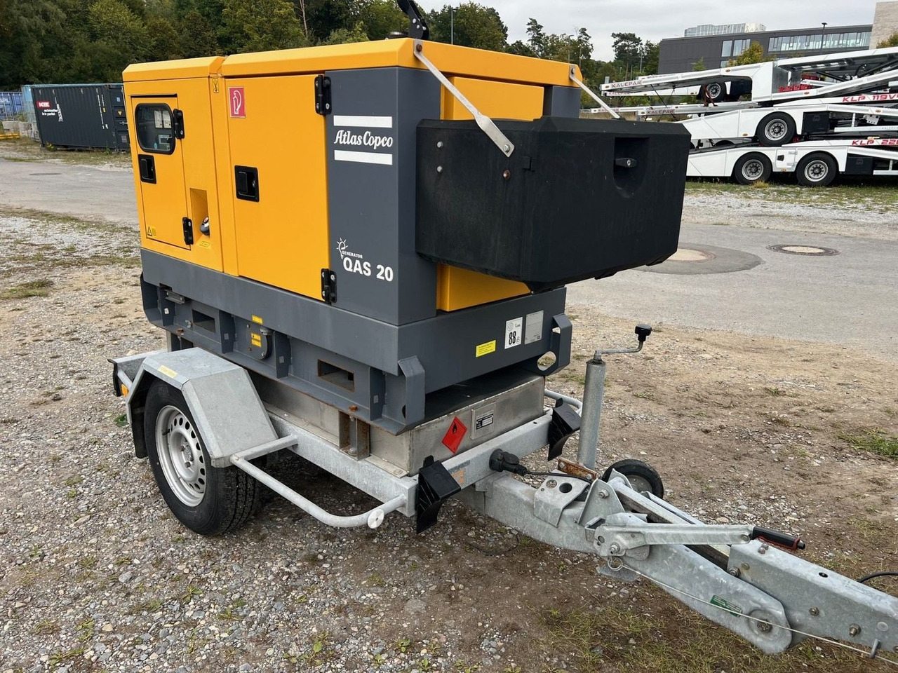 IBERICA Atlas Copco Stromerzeuger QAS20 (20kVA/1 - Ремарке за кола: снимка 4 IBERICA Atlas Copco Stromerzeuger QAS20 (20kVA/1 - Ремарке за кола: снимка 4