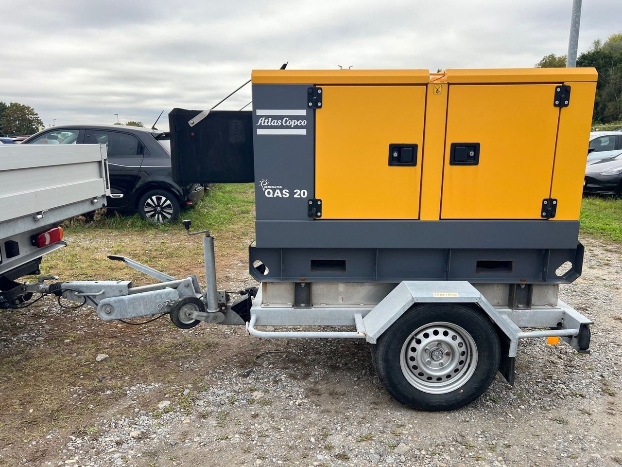 IBERICA Atlas Copco Stromerzeuger QAS20 (20kVA/1 - Ремарке за кола: снимка 2 IBERICA Atlas Copco Stromerzeuger QAS20 (20kVA/1 - Ремарке за кола: снимка 2