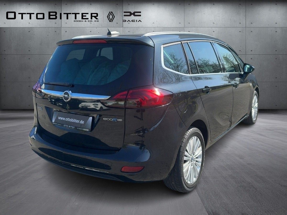 Opel Zafira Tourer C 1.6 Innovation CNG ERDGAS 7SITZE - Пътнически бус: снимка 4 Opel Zafira Tourer C 1.6 Innovation CNG ERDGAS 7SITZE - Пътнически бус: снимка 4
