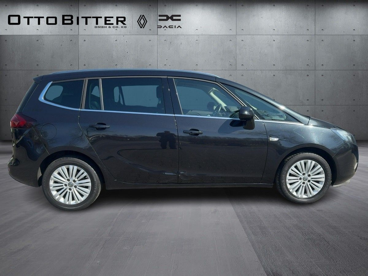 Opel Zafira Tourer C 1.6 Innovation CNG ERDGAS 7SITZE - Пътнически бус: снимка 5 Opel Zafira Tourer C 1.6 Innovation CNG ERDGAS 7SITZE - Пътнически бус: снимка 5