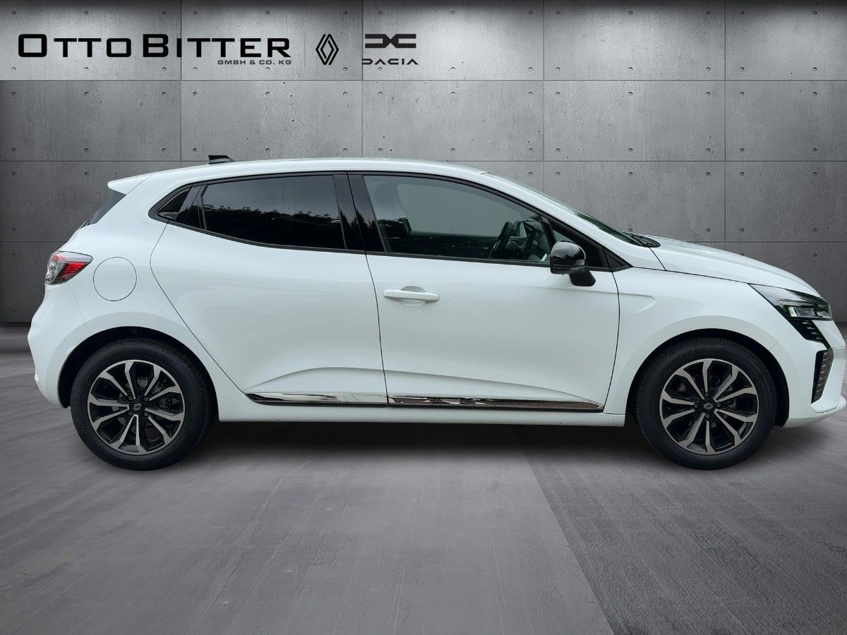 Renault Clio Techno TCe90 PAKET-NAVI+WINTER (SITZH/NAVI) - Седан: снимка 5 Renault Clio Techno TCe90 PAKET-NAVI+WINTER (SITZH/NAVI) - Седан: снимка 5