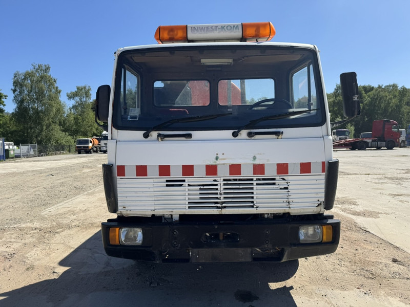Mercedes-Benz SK 914 (8000 L / STEEL SUSPENSION & MANUAL PUMP / SUSPENSION LAMES & POMPE MANUELLE) - Каналопочистваща машина: снимка 2 Mercedes-Benz SK 914 (8000 L / STEEL SUSPENSION & MANUAL PUMP / SUSPENSION LAMES & POMPE MANUELLE) - Каналопочистваща машина: снимка 2