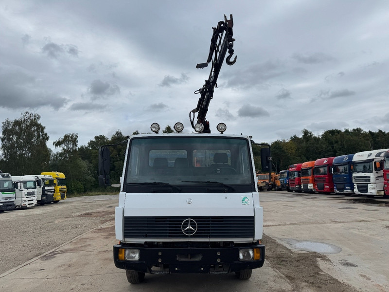 Mercedes-Benz SK 917 (STEEL SUSPENSION / PARLFINGER CRANE / AUXILIARY / 6 CYLINDER WITH MANUAL PUMP) - Самосвал камион, Камион с кран: снимка 2 Mercedes-Benz SK 917 (STEEL SUSPENSION / PARLFINGER CRANE / AUXILIARY / 6 CYLINDER WITH MANUAL PUMP) - Самосвал камион, Камион с кран: снимка 2