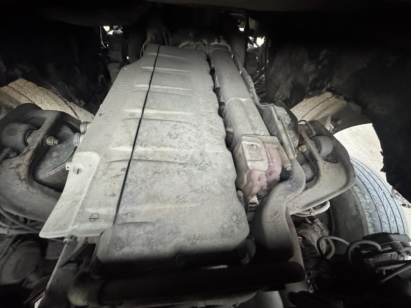 Лизинг на MAN TGA 18.430 (MANUAL GEARBOX / BOITE MANUELLE) MAN TGA 18.430 (MANUAL GEARBOX / BOITE MANUELLE): снимка 13 Лизинг на MAN TGA 18.430 (MANUAL GEARBOX / BOITE MANUELLE) MAN TGA 18.430 (MANUAL GEARBOX / BOITE MANUELLE): снимка 13