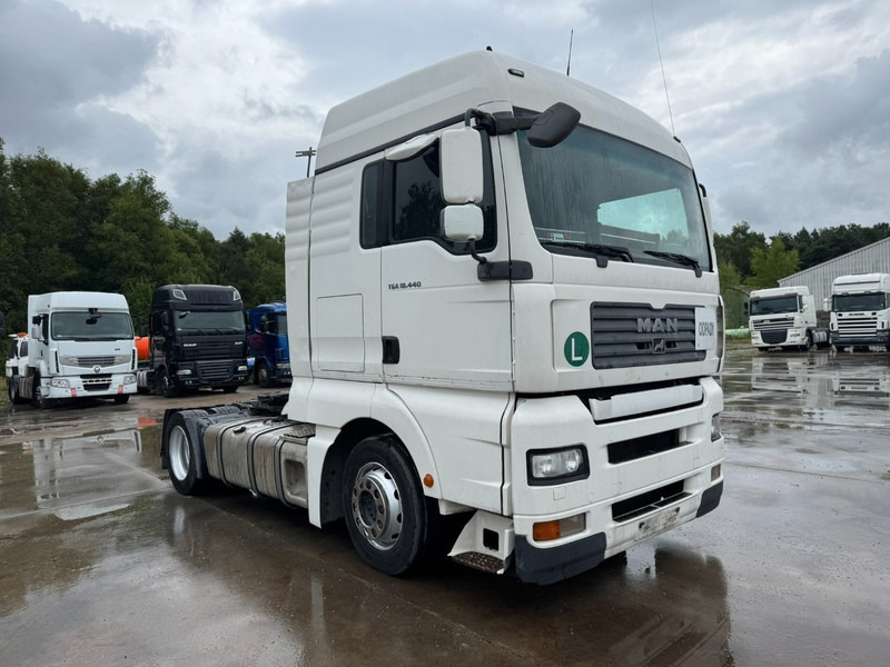 MAN TGA 18.440 (MANUAL GEARBOX / BOITE MANUELLE) - Влекач: снимка 3 MAN TGA 18.440 (MANUAL GEARBOX / BOITE MANUELLE) - Влекач: снимка 3
