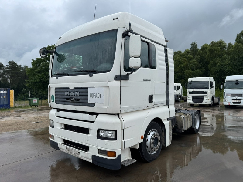 MAN TGA 18.440 (MANUAL GEARBOX / BOITE MANUELLE) - Влекач: снимка 1 MAN TGA 18.440 (MANUAL GEARBOX / BOITE MANUELLE) - Влекач: снимка 1