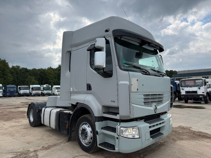 Renault Premium 450 DXI (MANUAL GEARBOX / BOITE MANUELLE / PERFECT CONDITION) - Влекач: снимка 3 Renault Premium 450 DXI (MANUAL GEARBOX / BOITE MANUELLE / PERFECT CONDITION) - Влекач: снимка 3