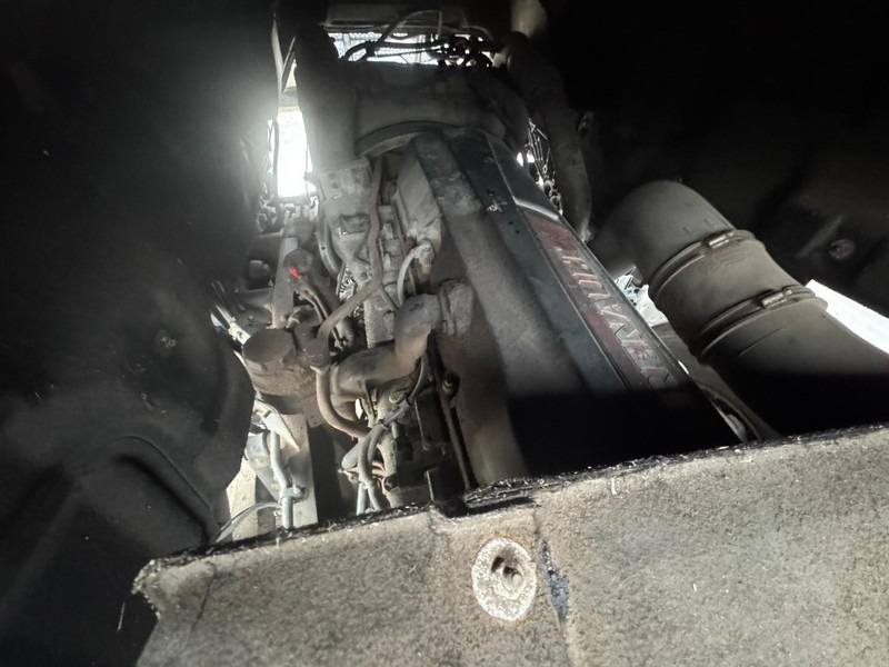 Влекач Renault Premium 450 DXI (VERY NICE CONDITION / TRES BON ETAT): снимка 15 Влекач Renault Premium 450 DXI (VERY NICE CONDITION / TRES BON ETAT): снимка 15