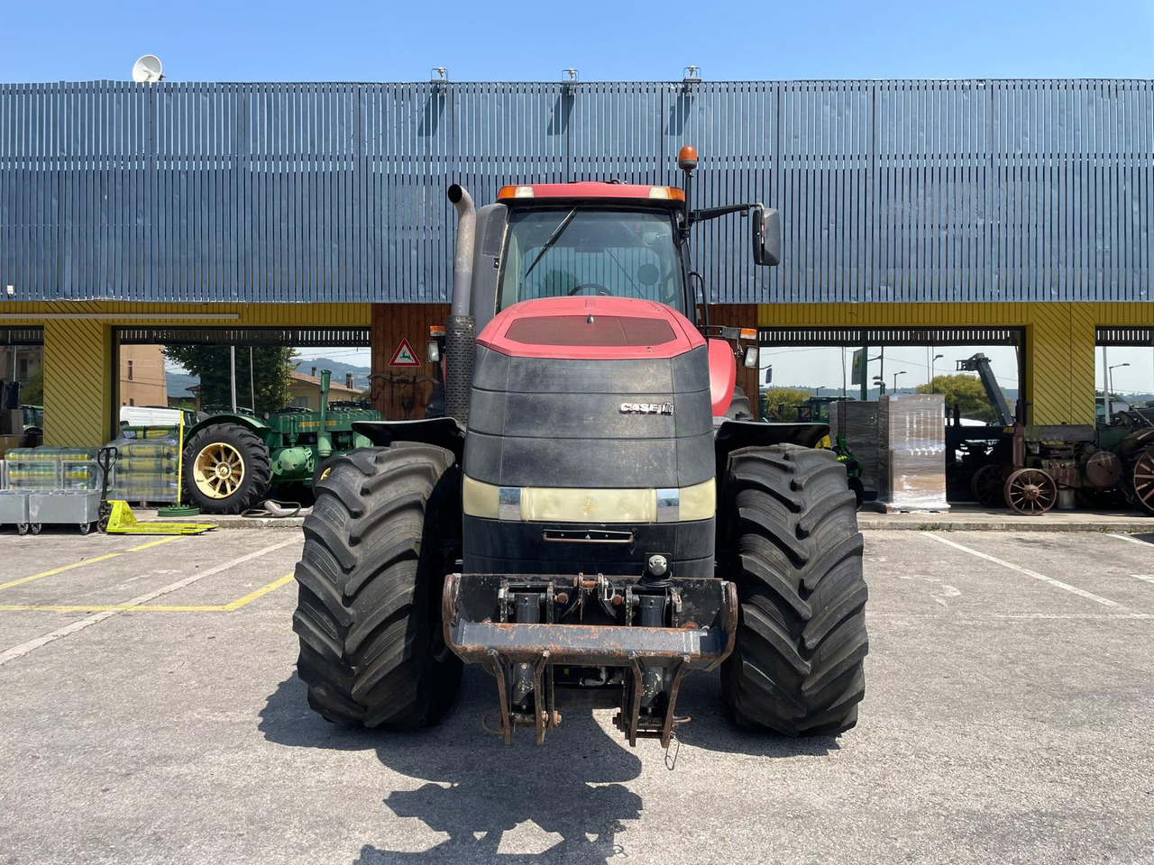 CASE IH MAGNUM 340 - Трактор: снимка 3 CASE IH MAGNUM 340 - Трактор: снимка 3