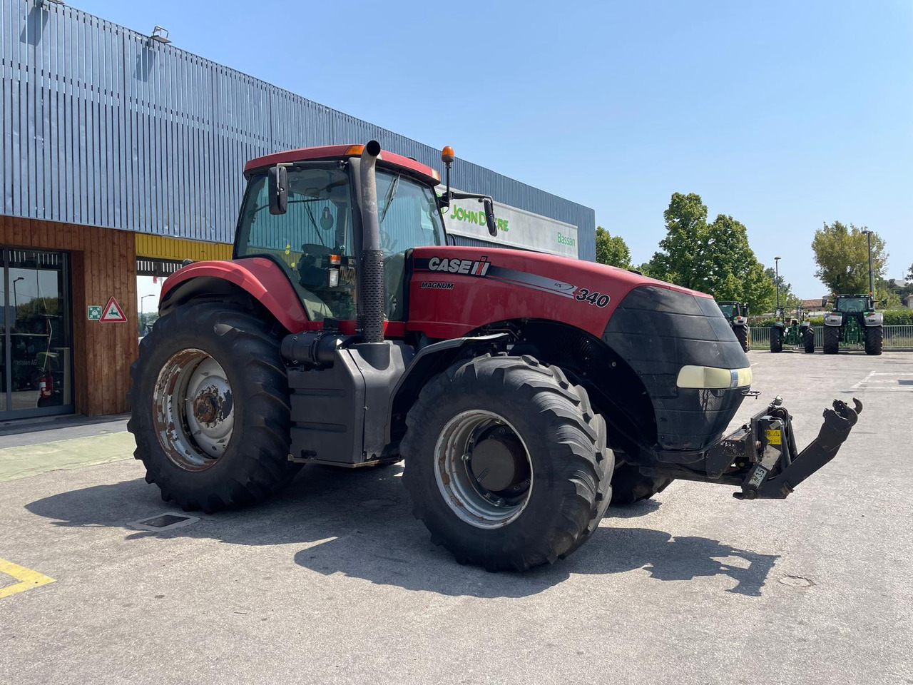 CASE IH MAGNUM 340 - Трактор: снимка 2 CASE IH MAGNUM 340 - Трактор: снимка 2