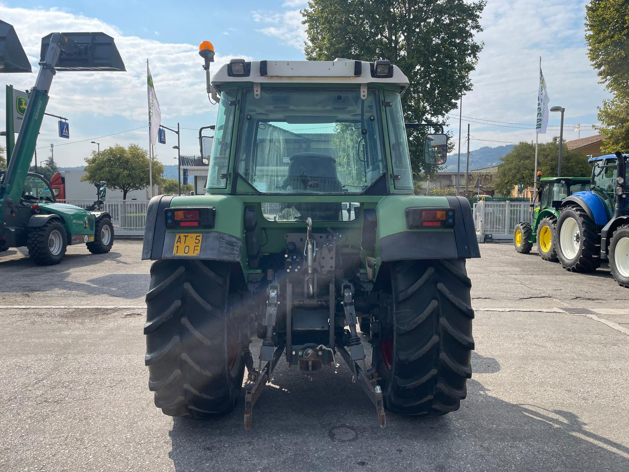 FENDT 309 C FARMER - Трактор: снимка 4 FENDT 309 C FARMER - Трактор: снимка 4