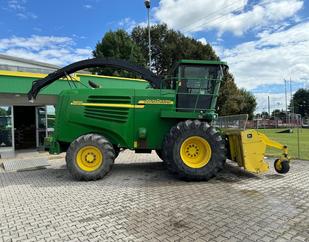 JOHN DEERE TRINCIA 7400 - Силажокомбайн: снимка 2 JOHN DEERE TRINCIA 7400 - Силажокомбайн: снимка 2