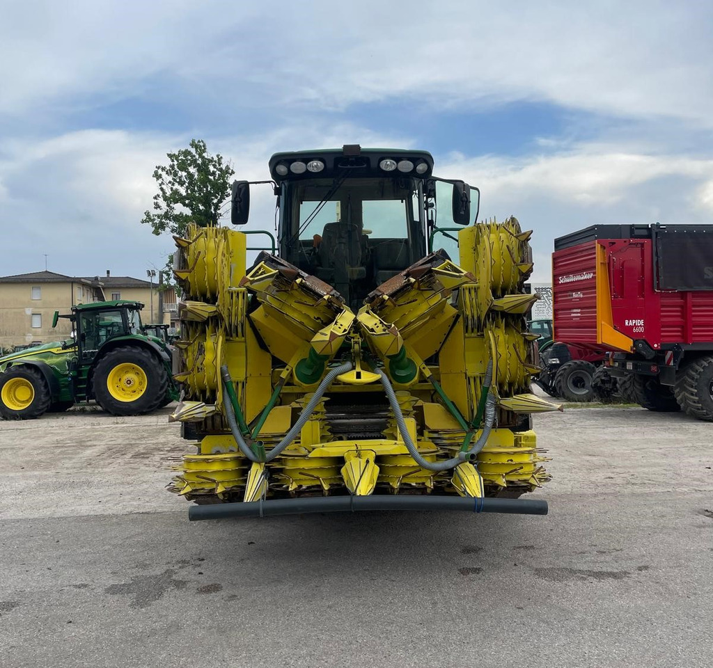 JOHN DEERE TRINCIA 7950 - Силажокомбайн: снимка 4 JOHN DEERE TRINCIA 7950 - Силажокомбайн: снимка 4