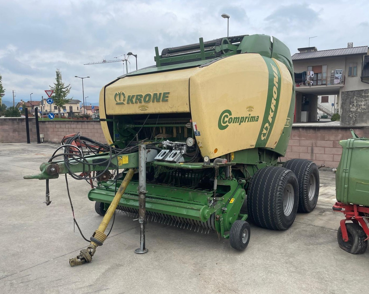 KRONE ROTOPRESSA V 180 XC - Рулонна сламопреса: снимка 1 KRONE ROTOPRESSA V 180 XC - Рулонна сламопреса: снимка 1