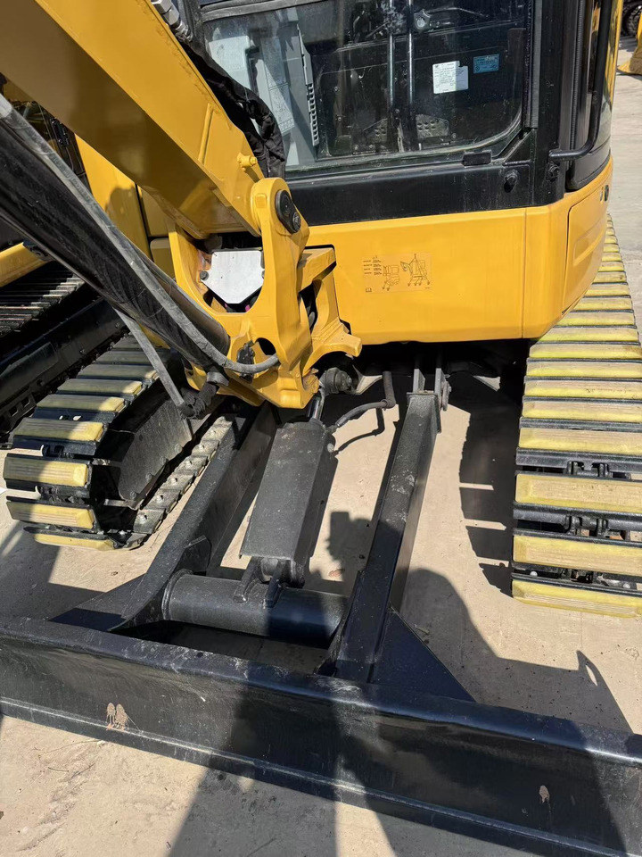 CATERPILLAR 303.5E - Мини багер: снимка 3 CATERPILLAR 303.5E - Мини багер: снимка 3