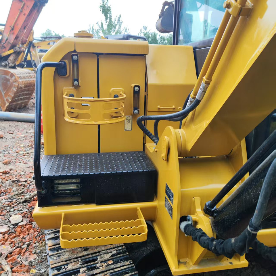 CATERPILLAR 303.5e - Мини багер: снимка 4 CATERPILLAR 303.5e - Мини багер: снимка 4