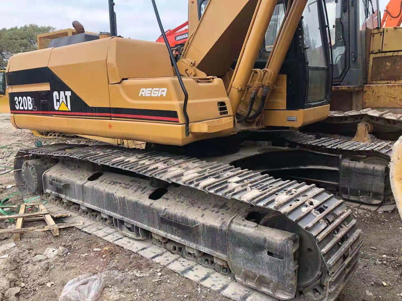 CATERPILLAR 320b - Верижен багер: снимка 5 CATERPILLAR 320b - Верижен багер: снимка 5