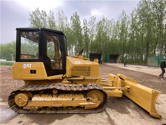 Caterpillar Used D5 Bulldozer , CAT D5g D5h D5k with Ripper , CAT D4h D5h D6h D7h - Булдозер: снимка 3 Caterpillar Used D5 Bulldozer , CAT D5g D5h D5k with Ripper , CAT D4h D5h D6h D7h - Булдозер: снимка 3