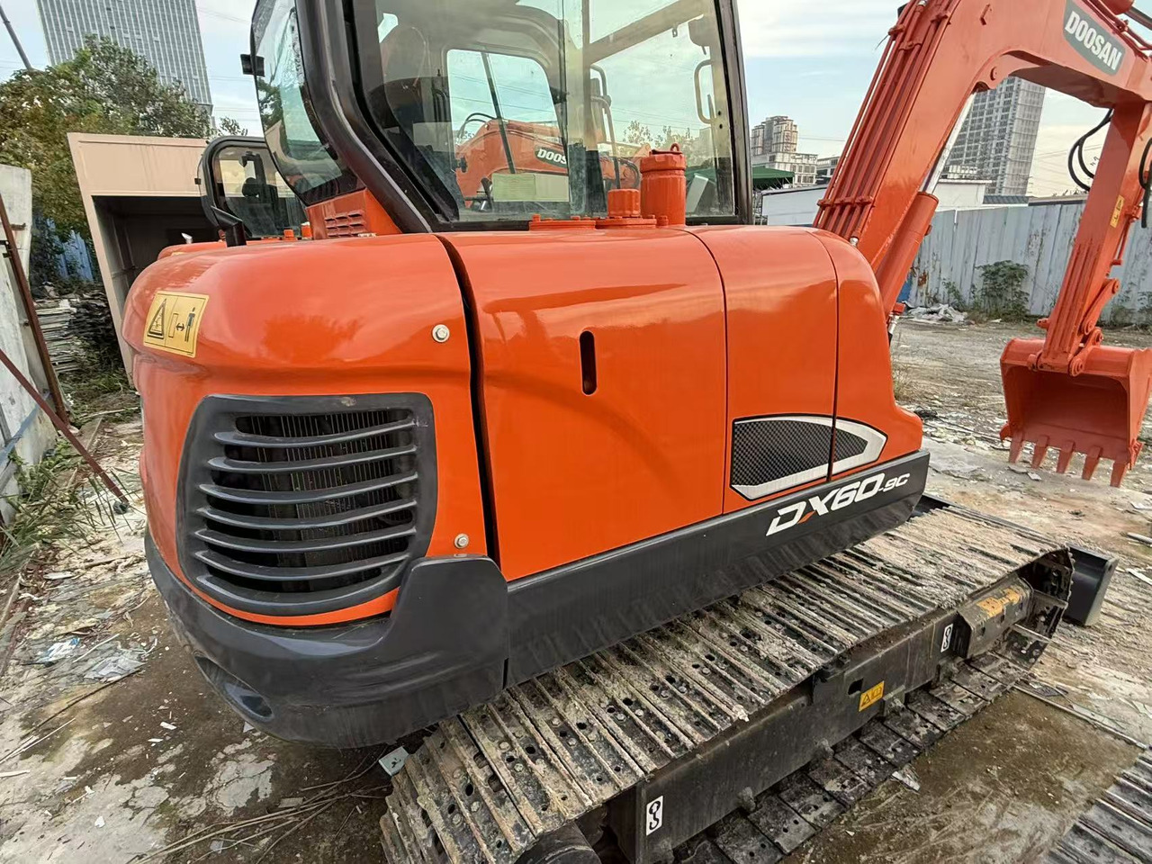 DOOSAN Used large Doosan DX60 excavators, original DX60 used excavators, 6-ton DX60 hydraulic excavators, best-selling at low prices. - Мини багер: снимка 2 DOOSAN Used large Doosan DX60 excavators, original DX60 used excavators, 6-ton DX60 hydraulic excavators, best-selling at low prices. - Мини багер: снимка 2
