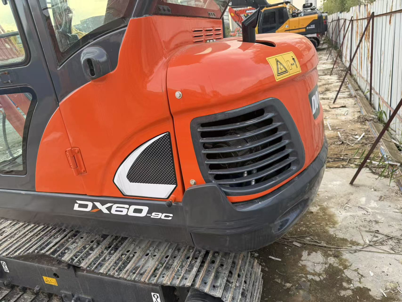 DOOSAN Used large Doosan DX60 excavators, original DX60 used excavators, 6-ton DX60 hydraulic excavators, best-selling at low prices. - Мини багер: снимка 3 DOOSAN Used large Doosan DX60 excavators, original DX60 used excavators, 6-ton DX60 hydraulic excavators, best-selling at low prices. - Мини багер: снимка 3