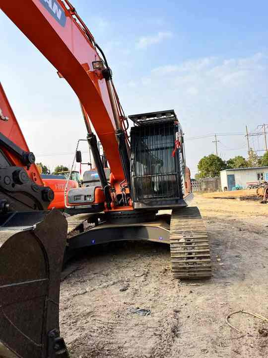 Doosan Construction Equipment Dx300 , Used Earth-moving Machine Doosan Excavator , Doosan Heavy Machines for Sale - Багер: снимка 5 Doosan Construction Equipment Dx300 , Used Earth-moving Machine Doosan Excavator , Doosan Heavy Machines for Sale - Багер: снимка 5