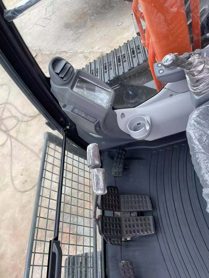 Верижен багер HITACHI 350-5g [ Copy ] [ Copy ] [ Copy ]: снимка 10