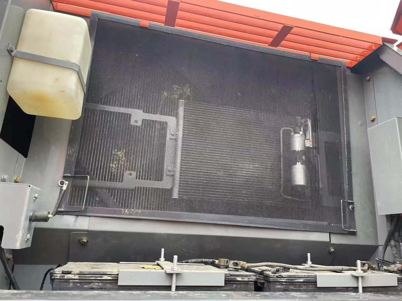 Верижен багер HITACHI 350-5g [ Copy ] [ Copy ] [ Copy ]: снимка 16