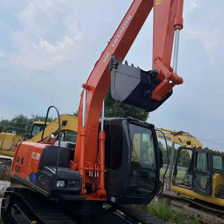 HITACHI ZX120-6 Original Japan Surplus Hitachi ZX120-6 for Sale - Верижен багер: снимка 3 HITACHI ZX120-6 Original Japan Surplus Hitachi ZX120-6 for Sale - Верижен багер: снимка 3
