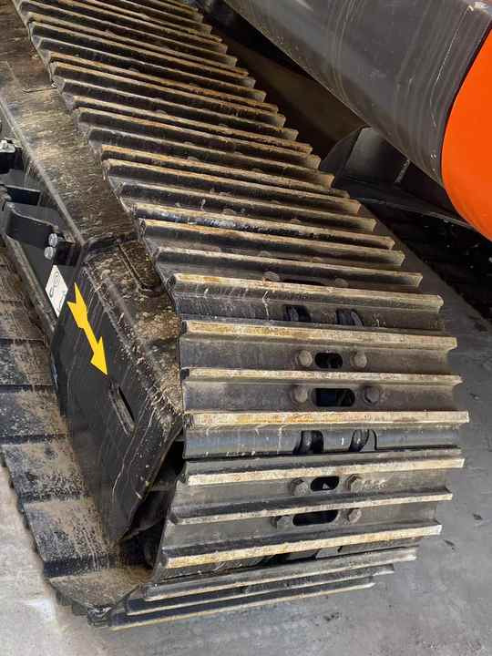Багер Hitachi Brand Zx210 Crawler Excavator  21tons Digger for Sale  Used Hitachi Zx200 210 350 Excavator in Stock on Sale: снимка 6