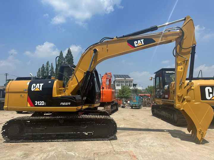 Low Working Time CAT 312D2 Excavator Caterpillar Used 15ton Cat312D2 No Reviews yet - Верижен багер: снимка 2 Low Working Time CAT 312D2 Excavator Caterpillar Used 15ton Cat312D2 No Reviews yet - Верижен багер: снимка 2