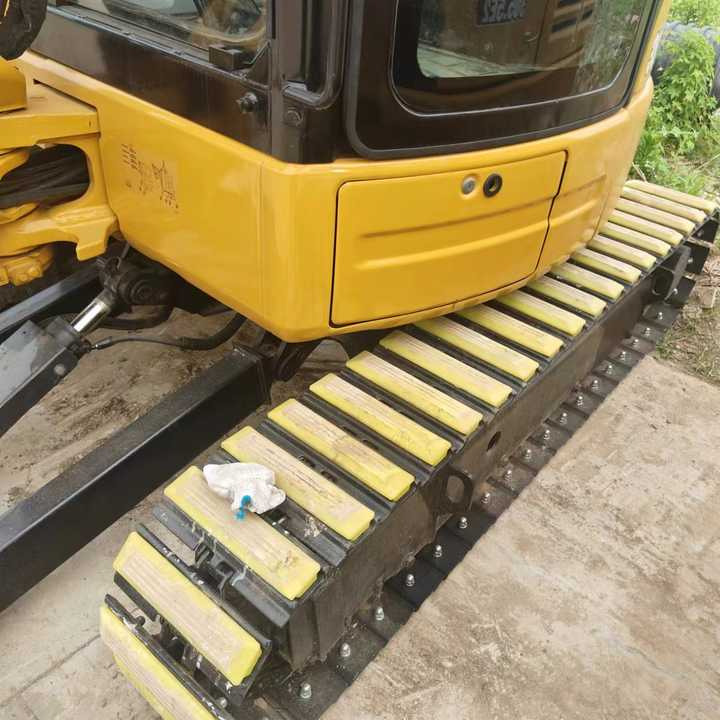 Mini Caterpillar 303.5E Excavator for Sale Second Hand Original Caterpillar 3tons Excavator in Sale - Багер: снимка 4 Mini Caterpillar 303.5E Excavator for Sale Second Hand Original Caterpillar 3tons Excavator in Sale - Багер: снимка 4