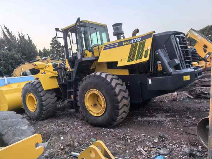 New Arrival komatsu Wa470-6 Wheel Loader for Sale Used Original Japan Brand komatsu Wa380 470-3 470-6 in Stock - Колесен товарач: снимка 3 New Arrival komatsu Wa470-6 Wheel Loader for Sale Used Original Japan Brand komatsu Wa380 470-3 470-6 in Stock - Колесен товарач: снимка 3