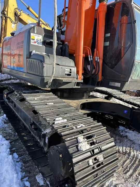 Лизинг на  Original Japan Hitachi ZX200-3 Excavator Hitachi Excavator in Low Price for Hot Sale [ Copy ] [ Copy ] Original Japan Hitachi ZX200-3 Excavator Hitachi Excavator in Low Price for Hot Sale [ Copy ] [ Copy ]: снимка 6