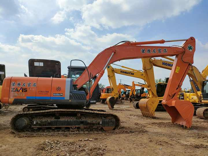 Original Japan Hitachi ZX240 Excavator Hitachi Excavator in Low Price for Hot Sale - Верижен багер: снимка 4 Original Japan Hitachi ZX240 Excavator Hitachi Excavator in Low Price for Hot Sale - Верижен багер: снимка 4