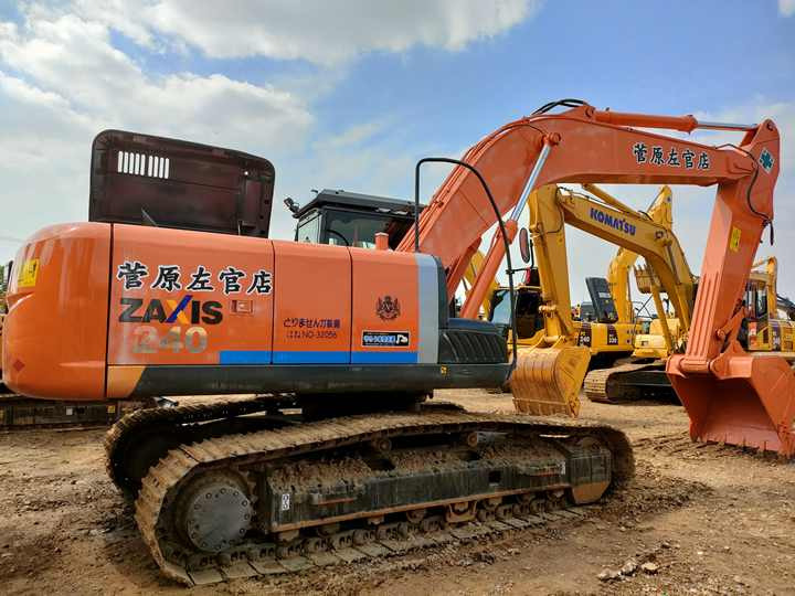 Original Japan Hitachi ZX240 Excavator Hitachi Excavator in Low Price for Hot Sale - Верижен багер: снимка 3 Original Japan Hitachi ZX240 Excavator Hitachi Excavator in Low Price for Hot Sale - Верижен багер: снимка 3