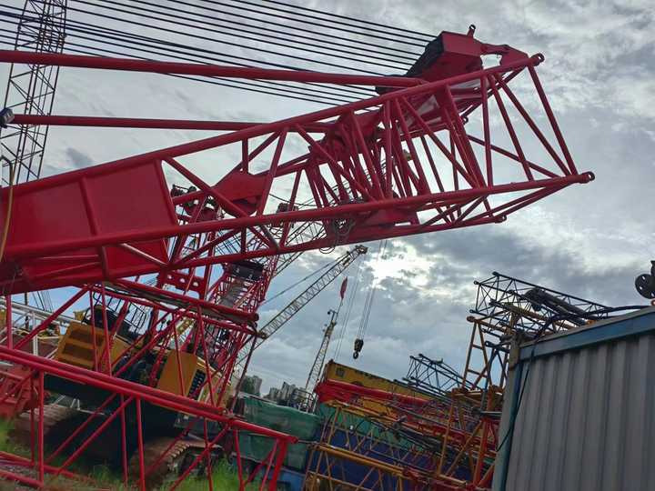 Original Sany 100ton All Terrain Crane Used Sany Crane for Sale Good Condition - Кран за всякакви терени: снимка 4 Original Sany 100ton All Terrain Crane Used Sany Crane for Sale Good Condition - Кран за всякакви терени: снимка 4