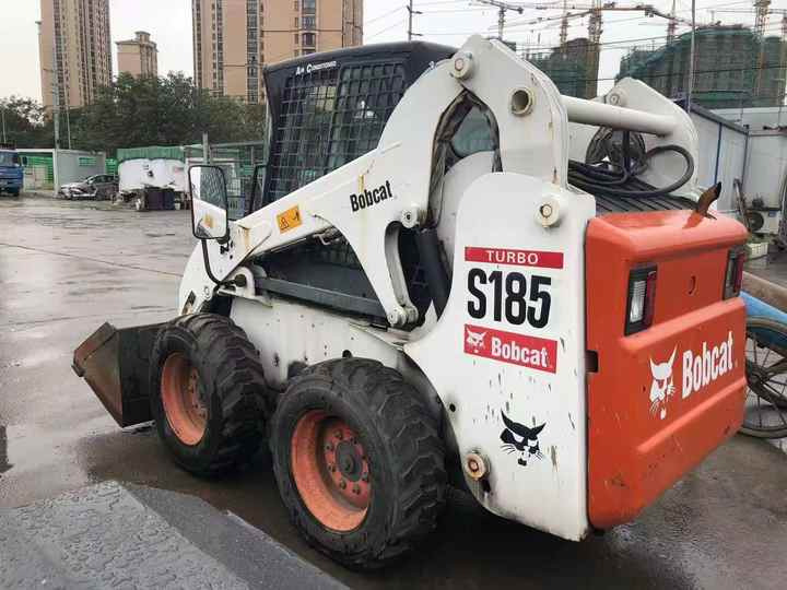Used Bob Cat Bob Cat S185 Used Mini Skid Steer Wheel Loader Multifunctional Track Loaders Bobcat - Мини челен товарач: снимка 2 Used Bob Cat Bob Cat S185 Used Mini Skid Steer Wheel Loader Multifunctional Track Loaders Bobcat - Мини челен товарач: снимка 2